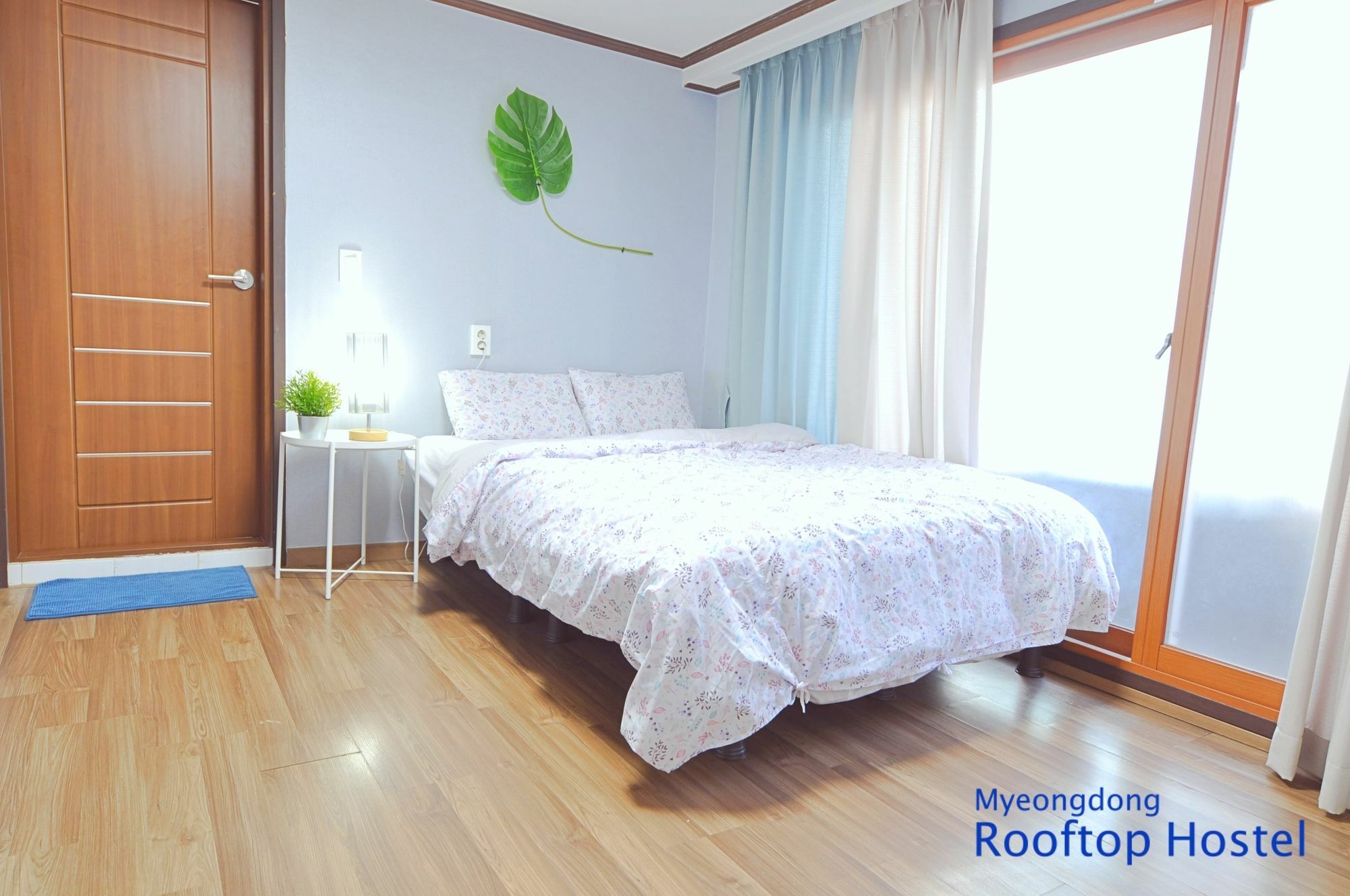 Myeongdong Rooftop Hostel Seúl Exterior foto